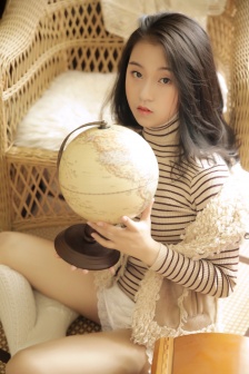 午夜亚洲电影